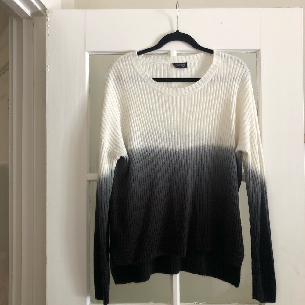 TOPSHOP WHITE & BLACK DIP DYE CREWNECK SWEATER